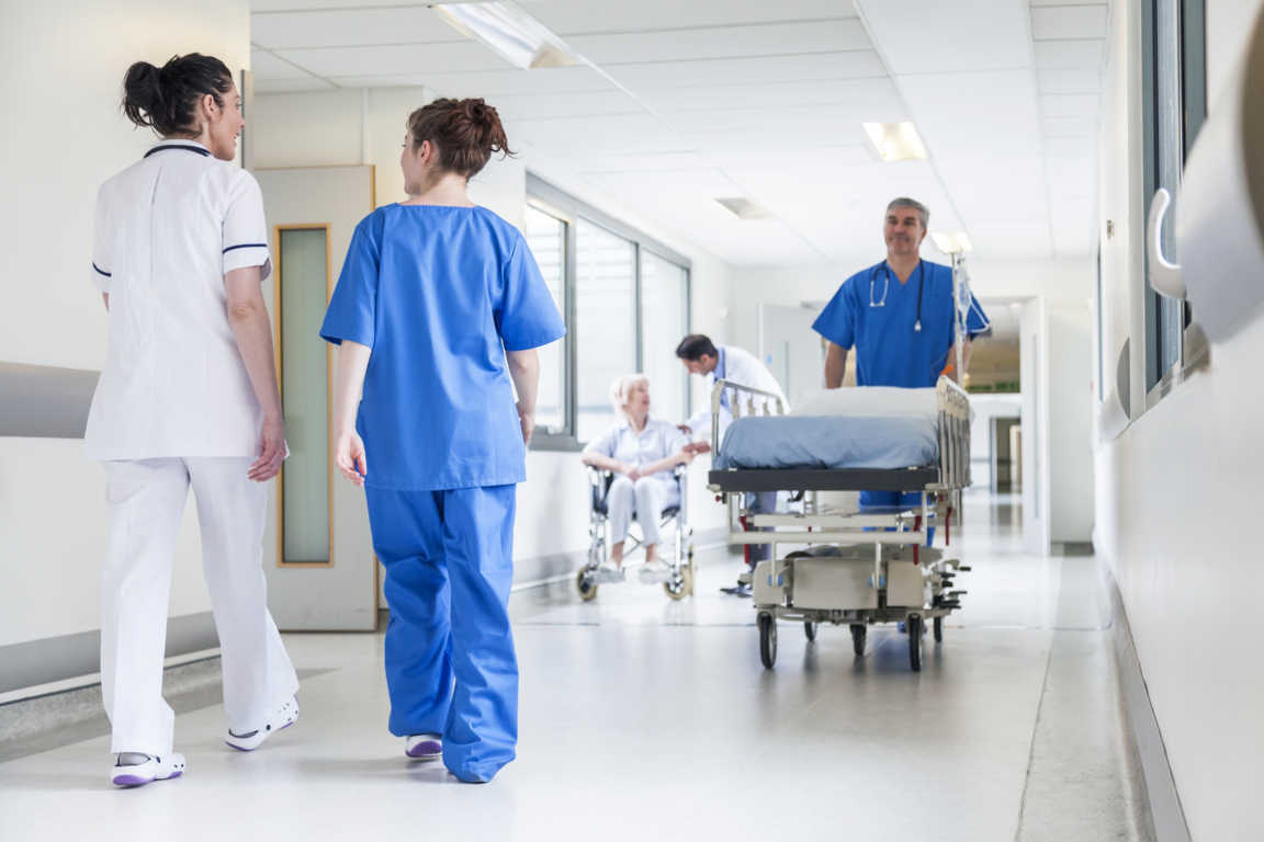 Ropa de cama sucia en los hospitales de Madrid